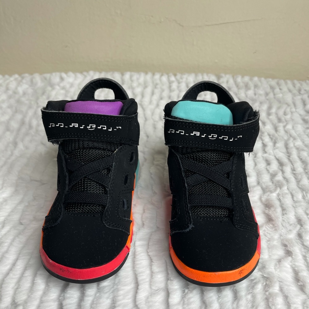 JORDAN Sneakers Kids Size6